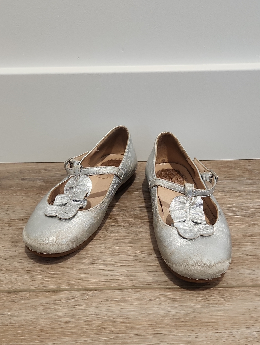Il Gufo Girls Silver Mary Jane T-Bar Flats Shoes Size EU 28/ US 11 Made In Italy